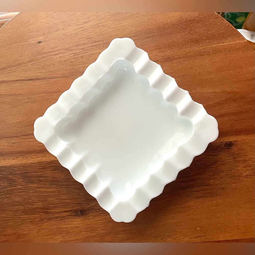 **VINTAGE** Fenton Hobnail Milk Glass Ashtray/Soap Dish/Trinket Dish - Square